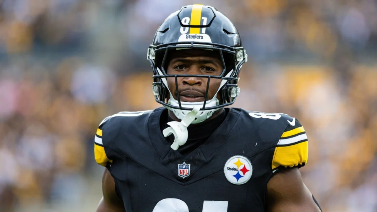 Packers Sign TE Jonnu Smith to One-Year Deal