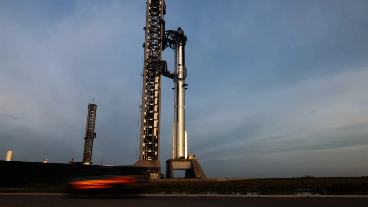 SpaceX Plans $100 Billion Louisiana Spaceport for Mass Launches