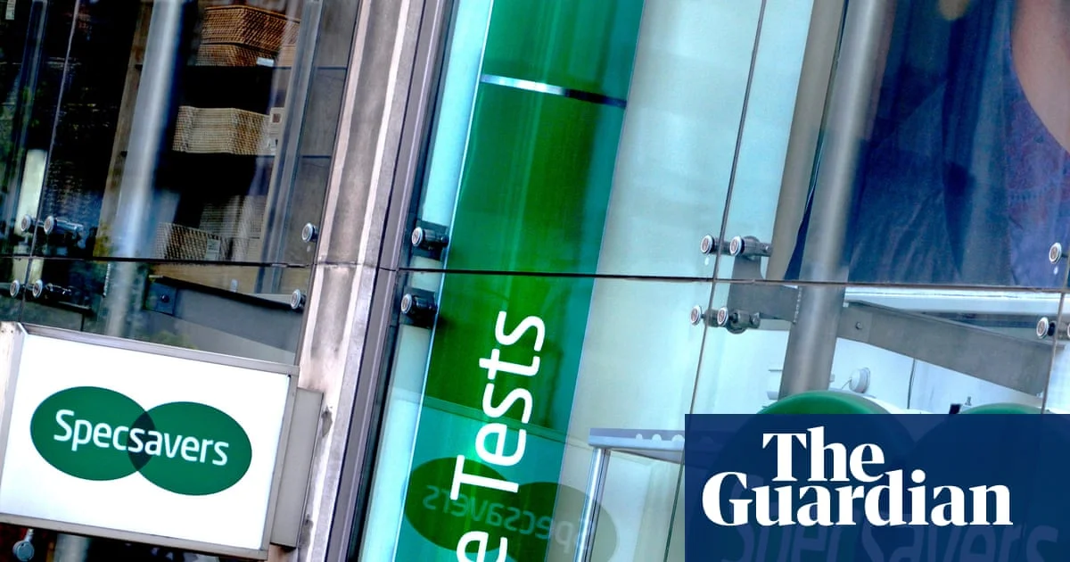 Specsavers pays £12m dividend as profits rise 25%