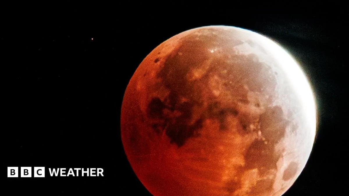 Stunning Photos Capture August’s Sturgeon Moon