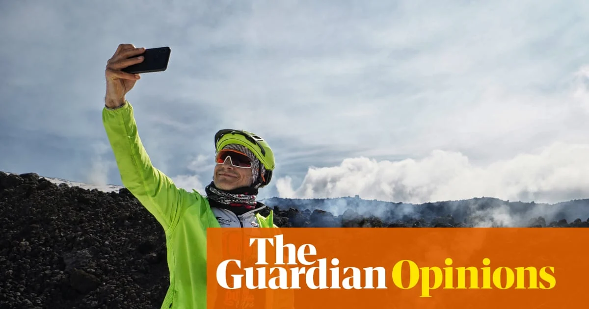 How Phone Cameras Shape Our Perception of Reality