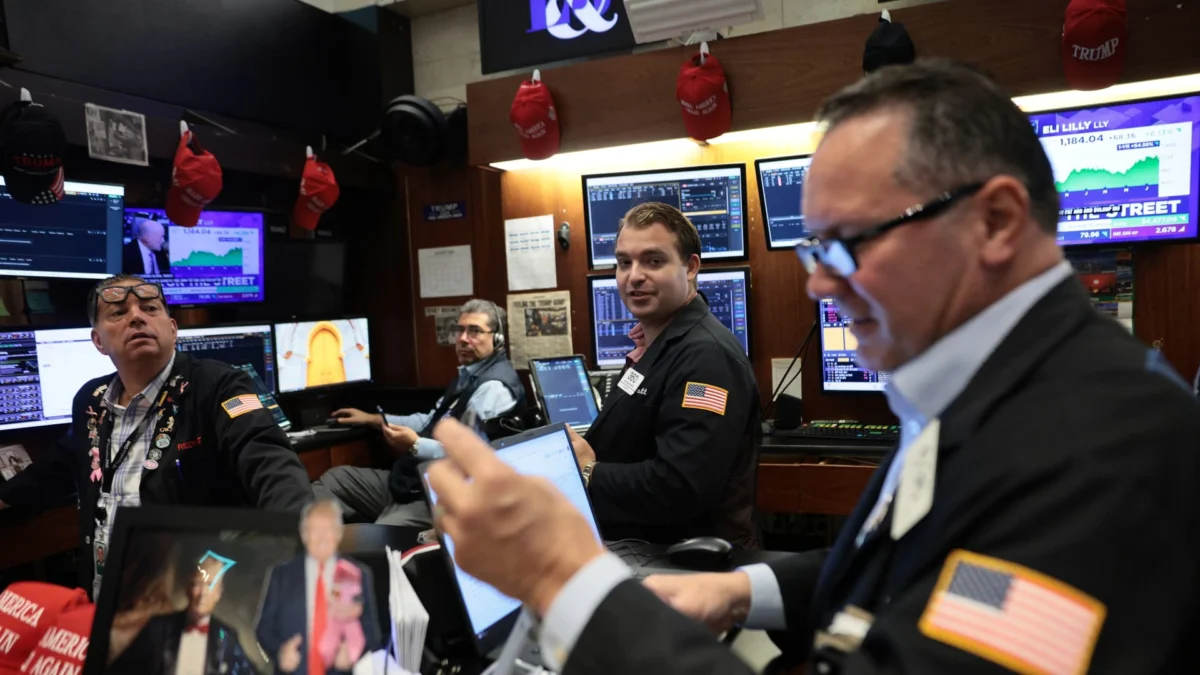 Diversify Beyond S&P 500 to Reduce Volatility, Experts Say