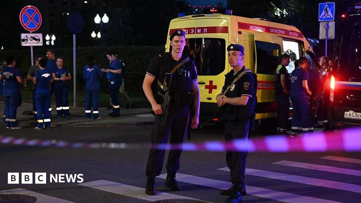Three Killed in Moscow Bombing at Restaurant