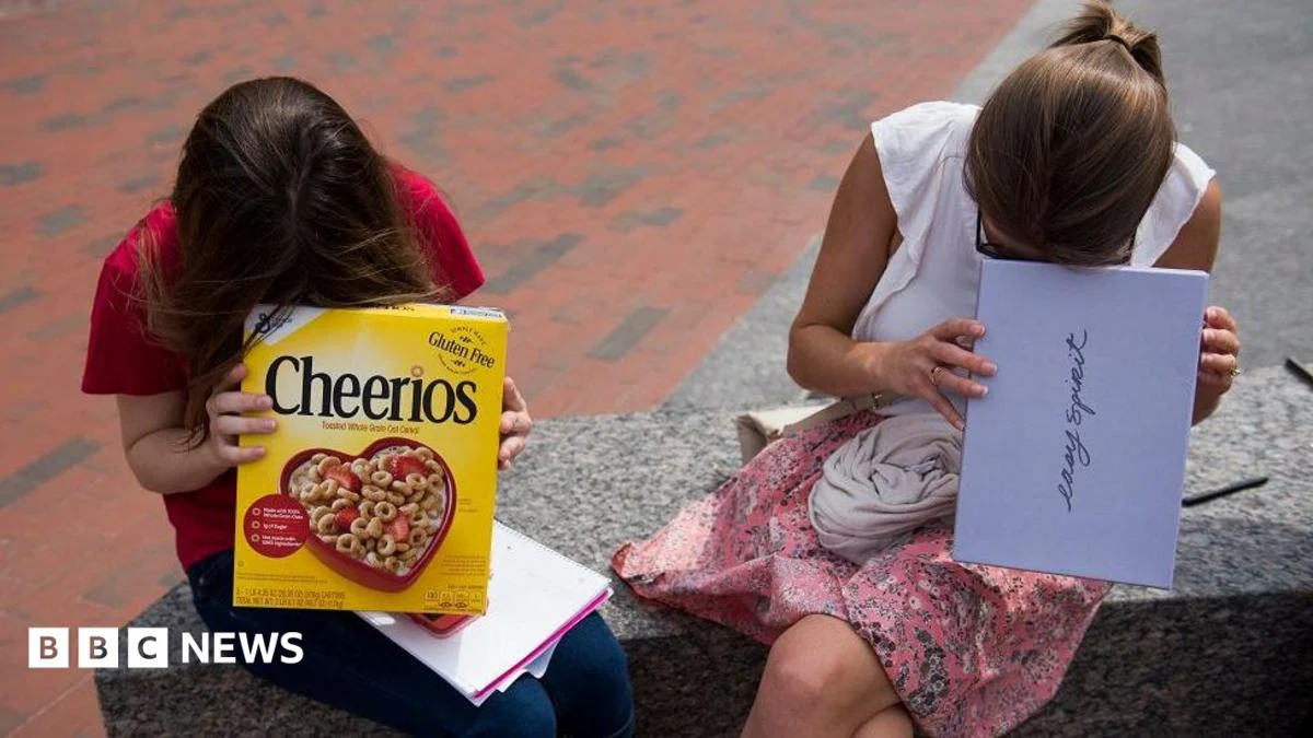 Three ways to watch the eclipse safely without glasses