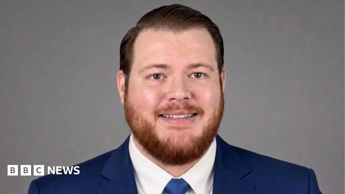 Tories offer Jewish groups meeting with ex neo-Nazi candidate