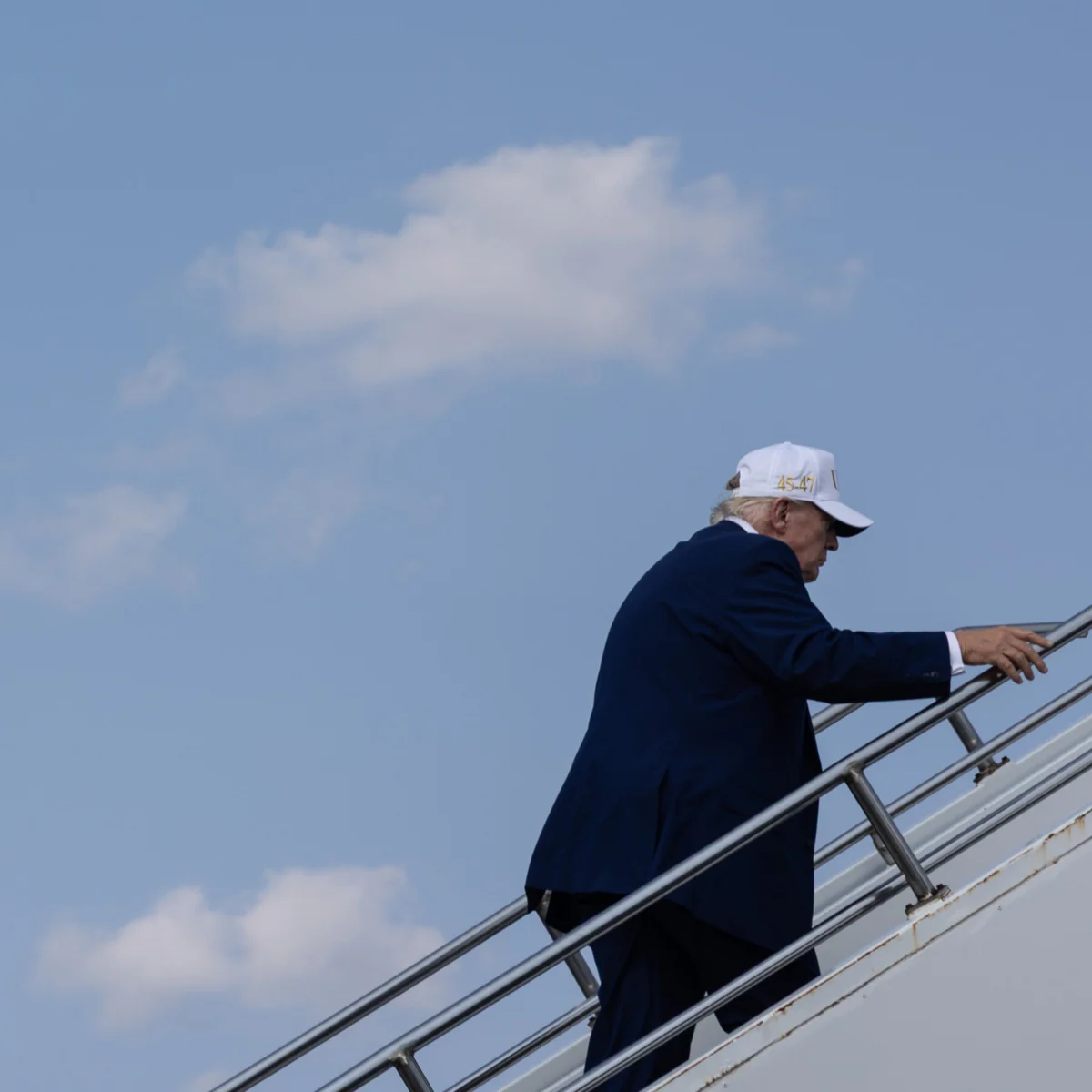 Trump Struggles to Impose Will on Iran and Gaza