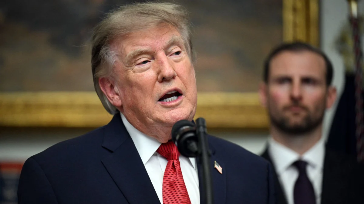 Trump announces ‘economic warfare’ on Iran, threatens consequences for backers