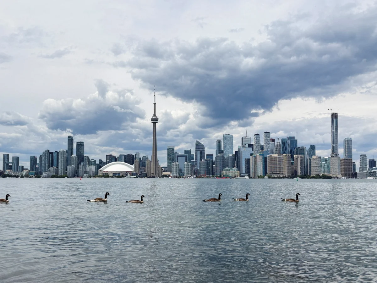 Trump Considers Lake Ontario Renaming Amid Canada Trade Conflict