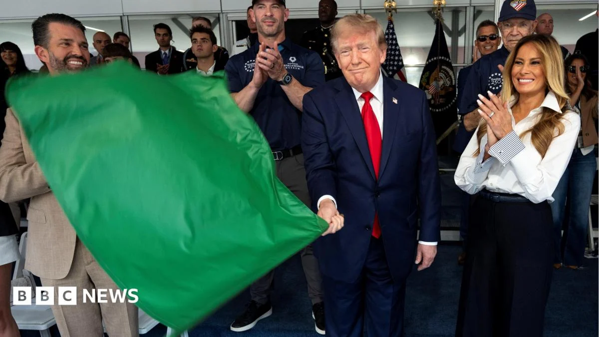Trump starts IndyCar race marking U.S. 250th birthday
