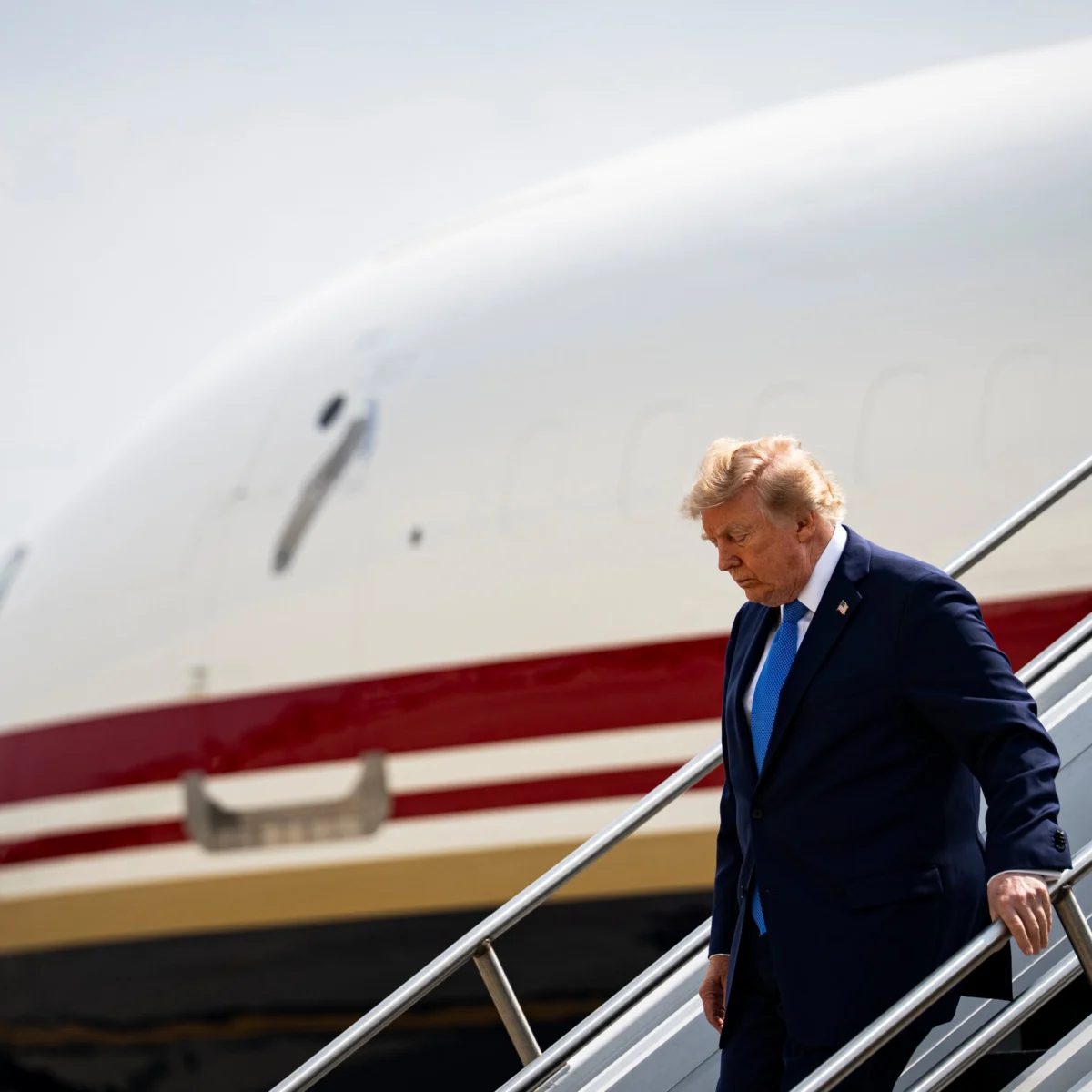 Trump’s Economic Policies Stir GOP Concerns Ahead of Midterms