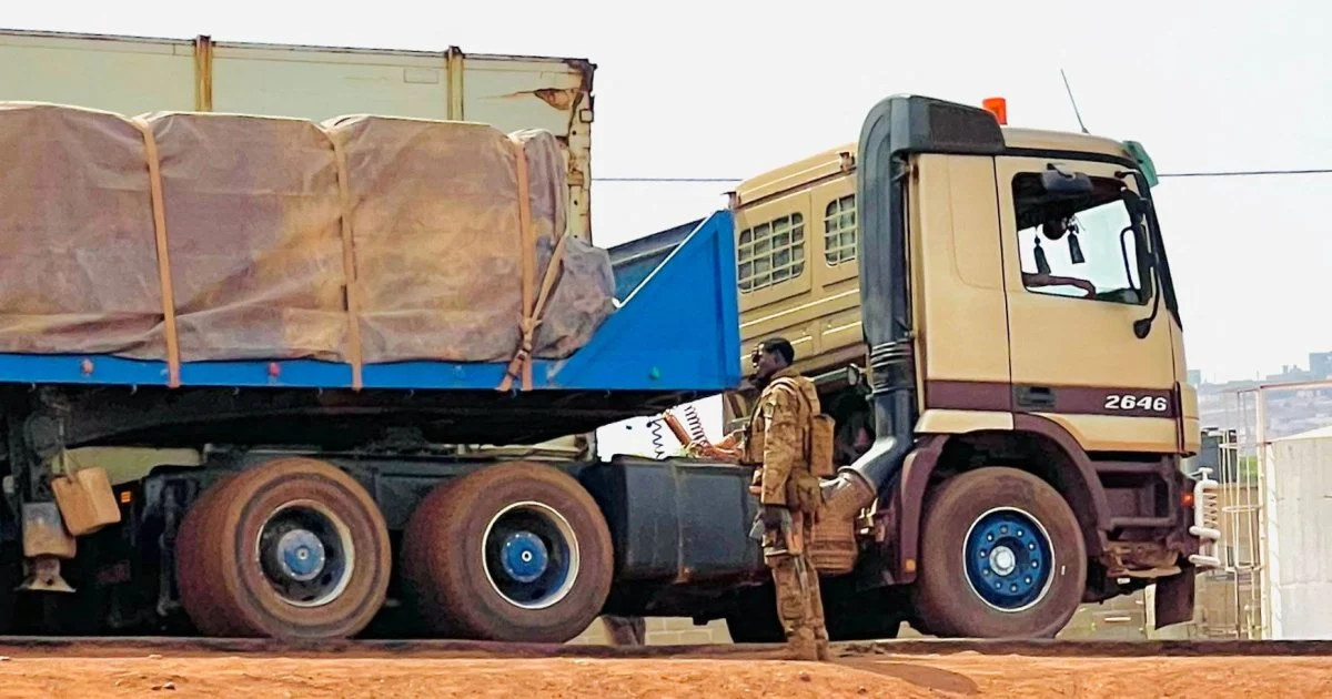 Tuareg rebels free 60 Malian soldiers in prisoner swap