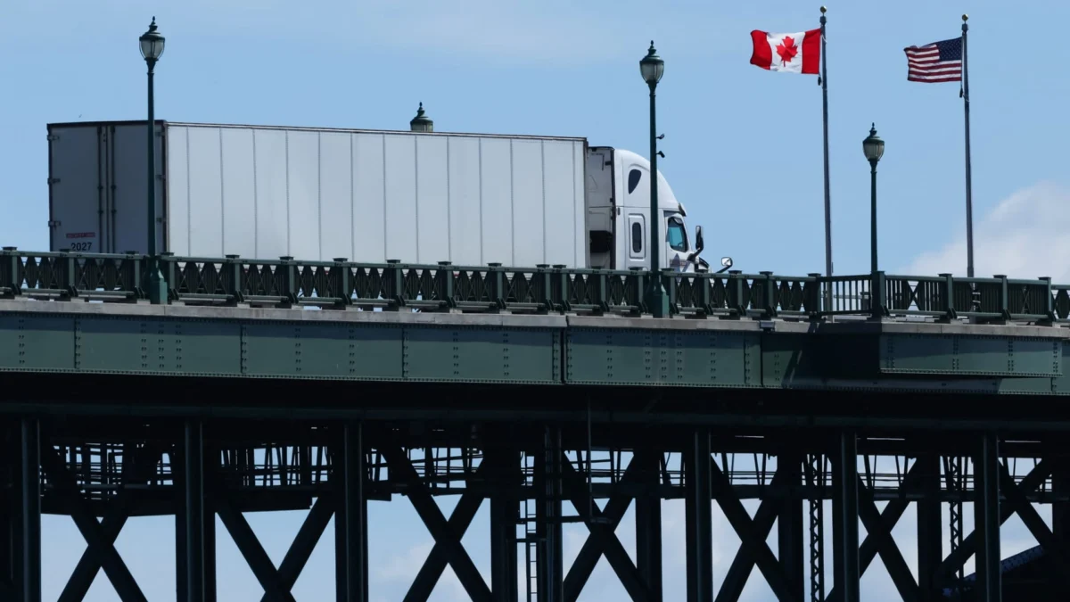 U.S. and Canada fail to reach tariff deal, escalate trade war