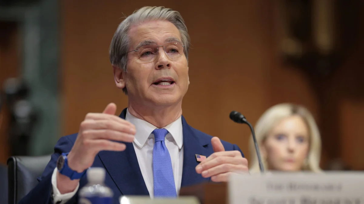 U.S. Treasury’s Bessent Faces G20 Diplomacy Test Amid Global Crises