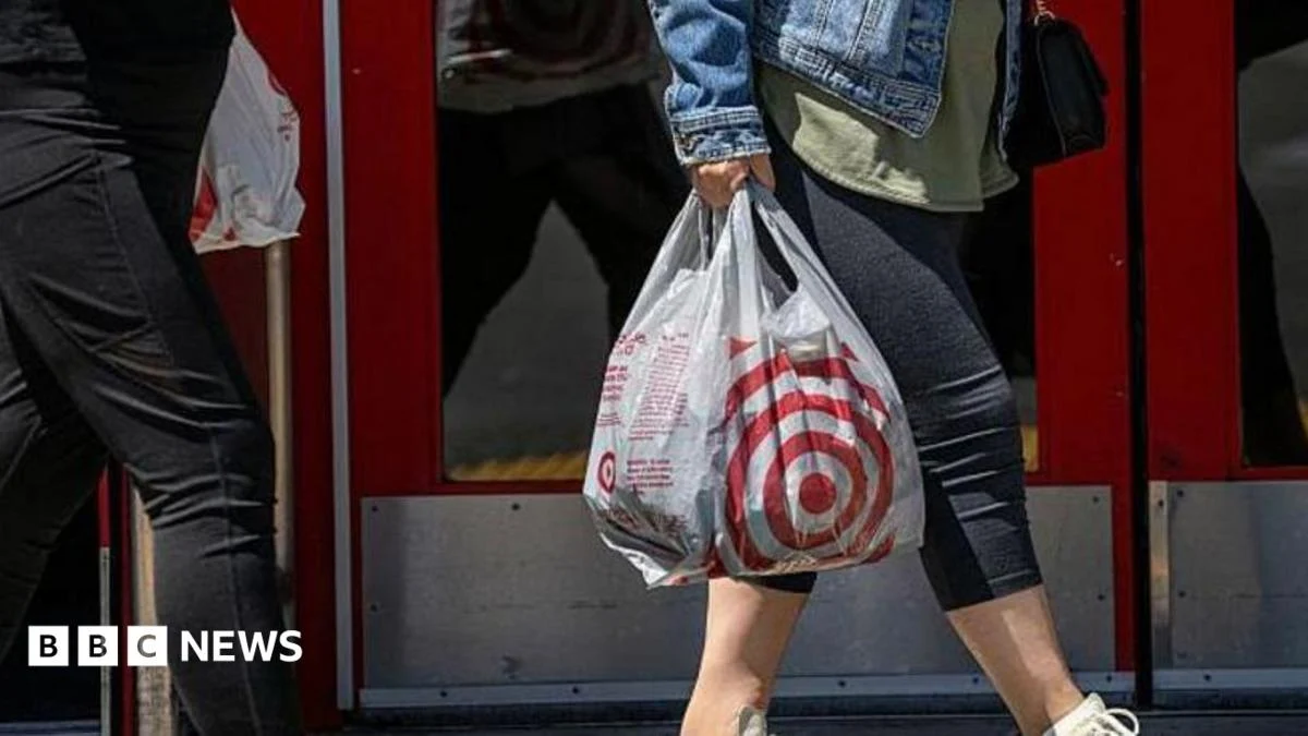 US Retail Giant Gets $1 Billion Boost from Tariff Refunds
