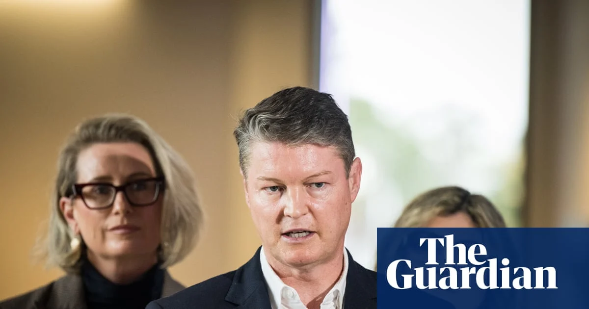 Victoria Labor promises free dental care if re-elected