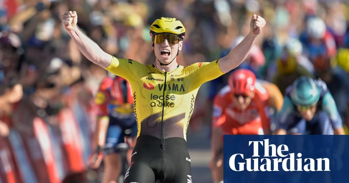 Matt Brennan wins stage two of Vuelta a España