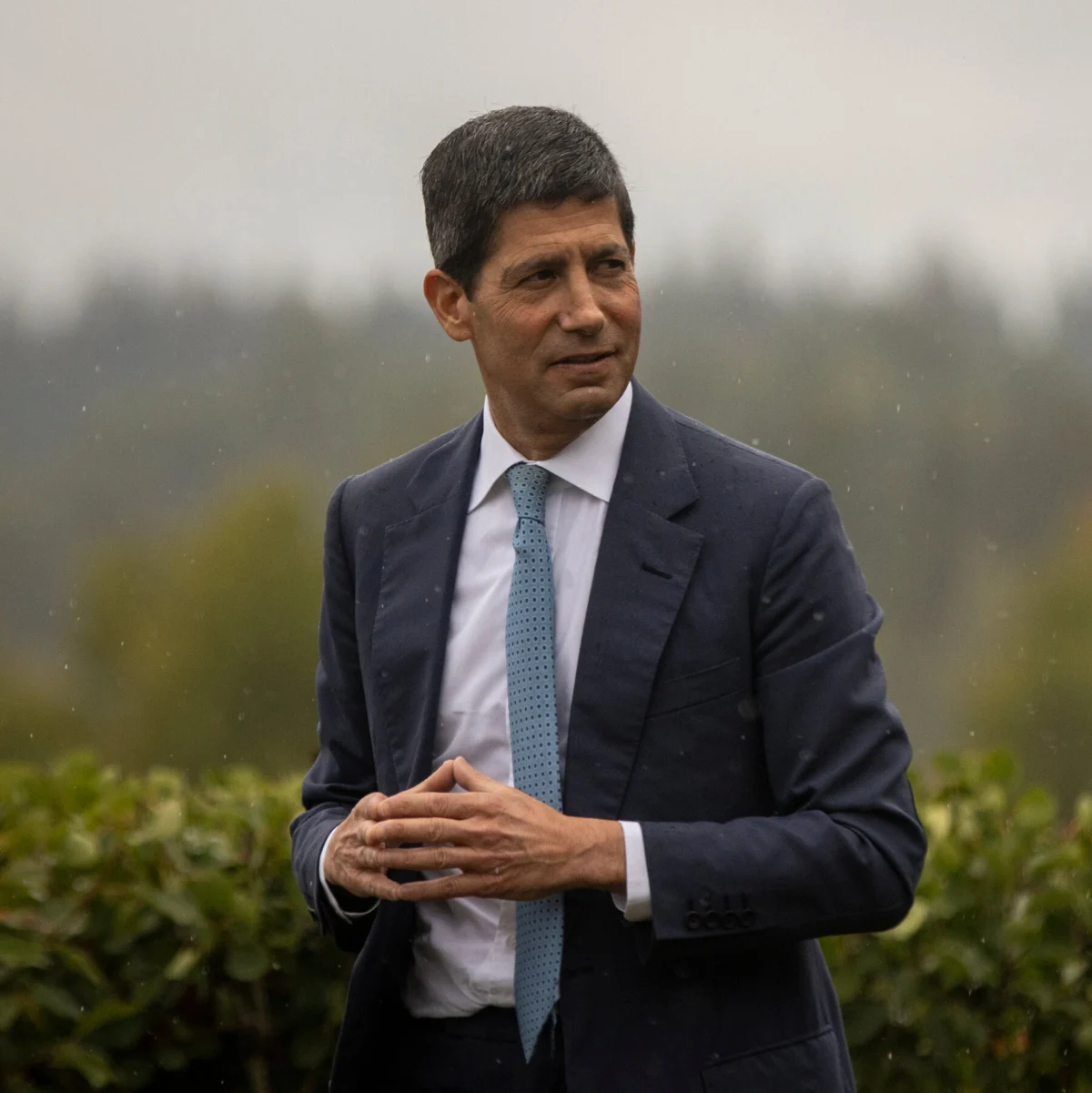 Fed Chair Warsh Faces Tough Inflation Decision Amid Political Pressure