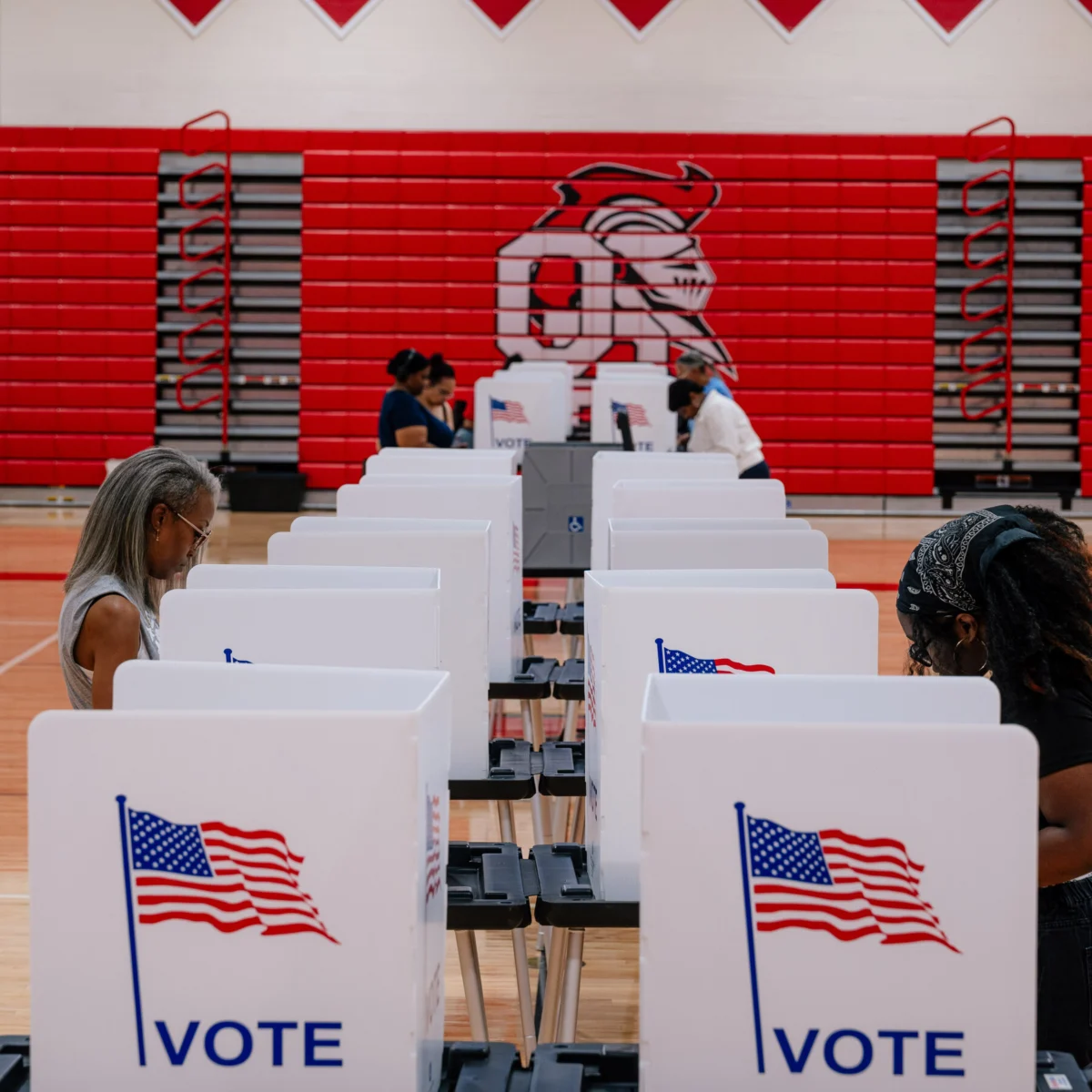 Michigan Voters Cite Economy, Trump in Primary