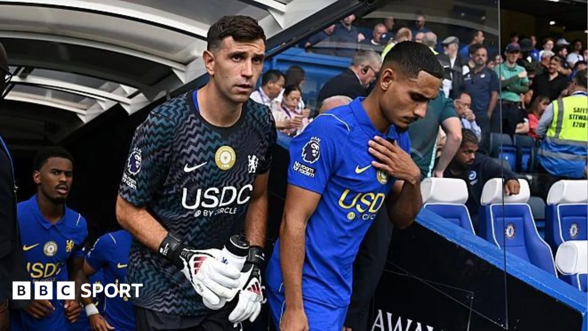 Chelsea’s defensive issues remain despite Martinez debut win