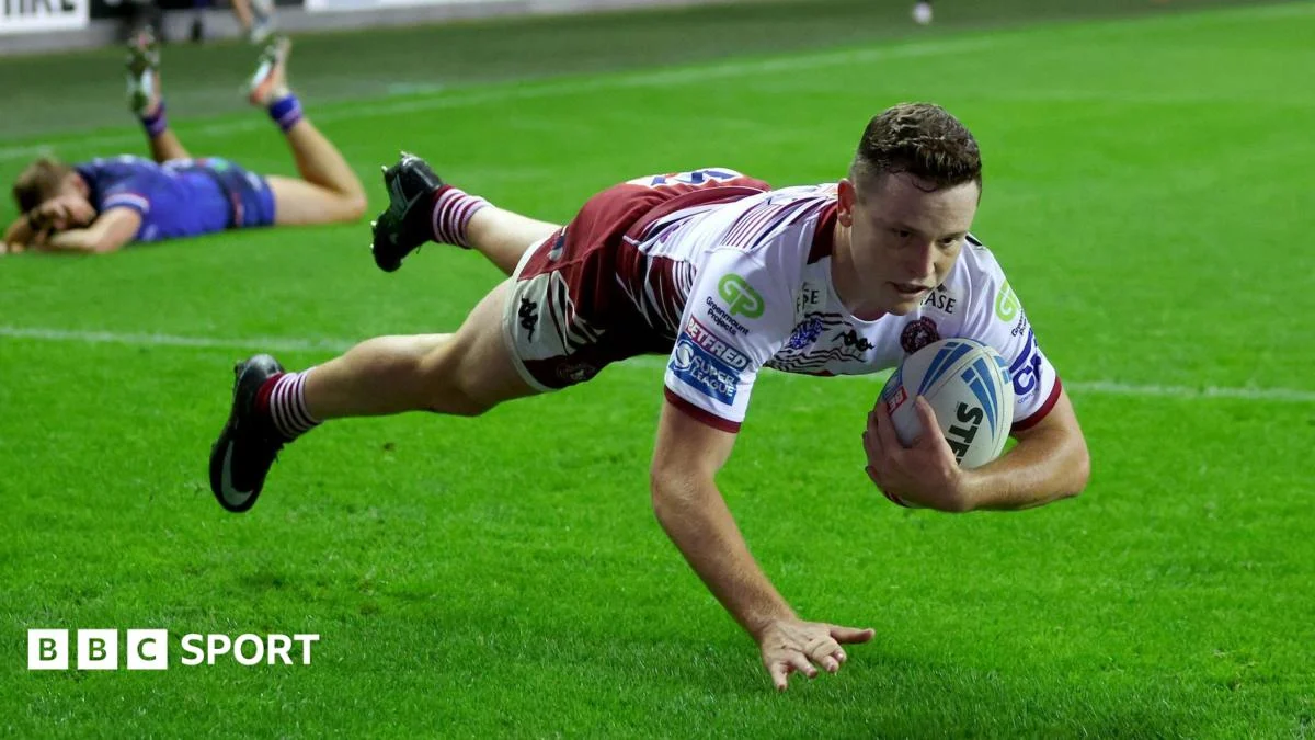 Wigan Warriors top Super League after beating Wakefield Trinity