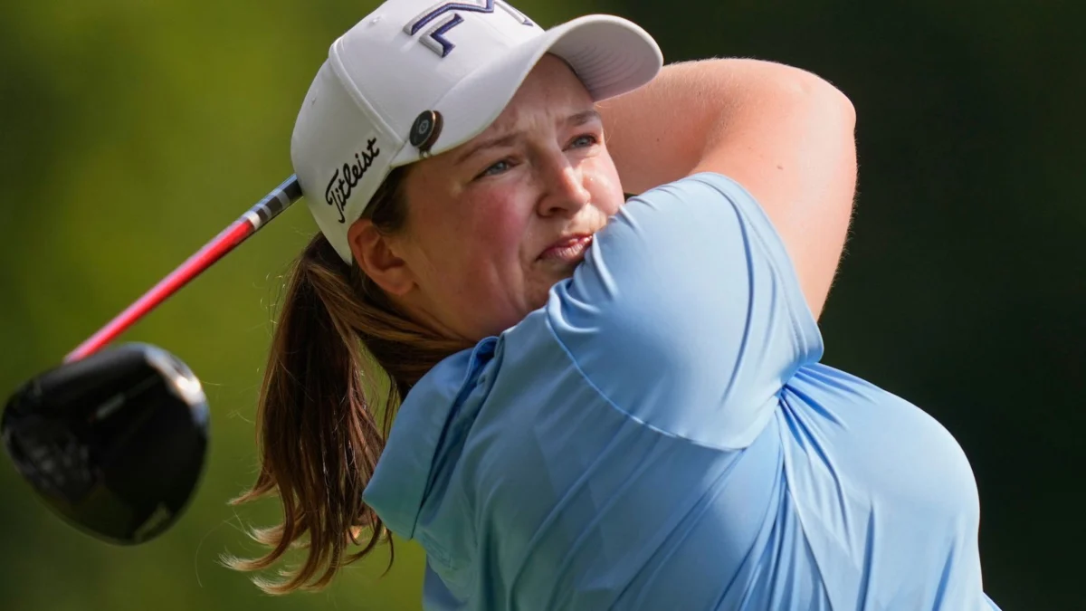 Lottie Woad opens strong at FM Championship