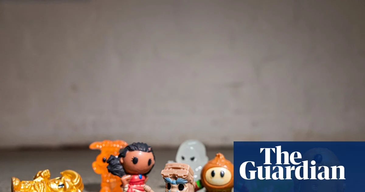 Woolworths’ Ooshies craze leads to Coles sales slump