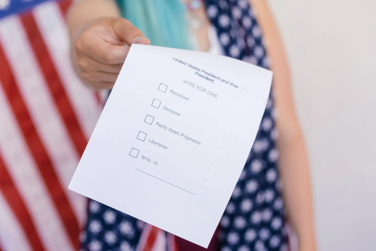 AP News Reports on U.S. Democratic Party Developments