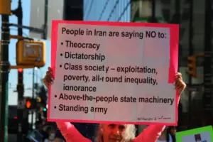 Iran Warns of Strikes on Energy Fields if US Attacks Continue