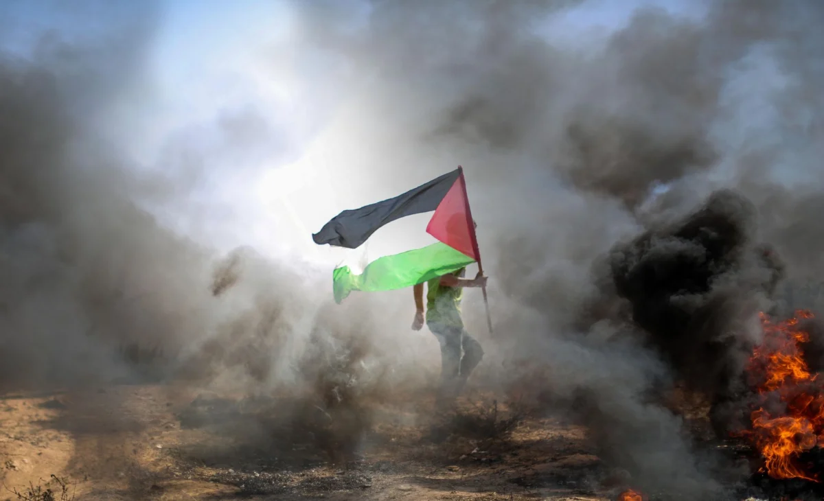 Gaza residents scavenge trash for fuel amid crisis