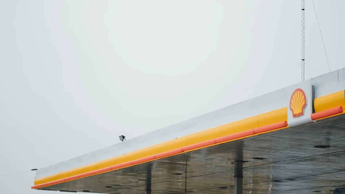 Shell attracts bids including Exxon for $8B US chemical assets