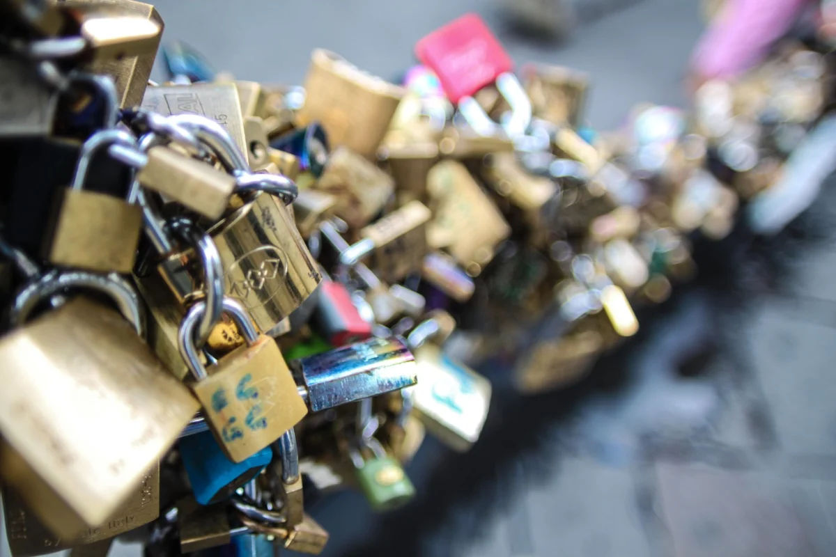 Soitec locks customers into multi-year deals amid AI wafer demand surge