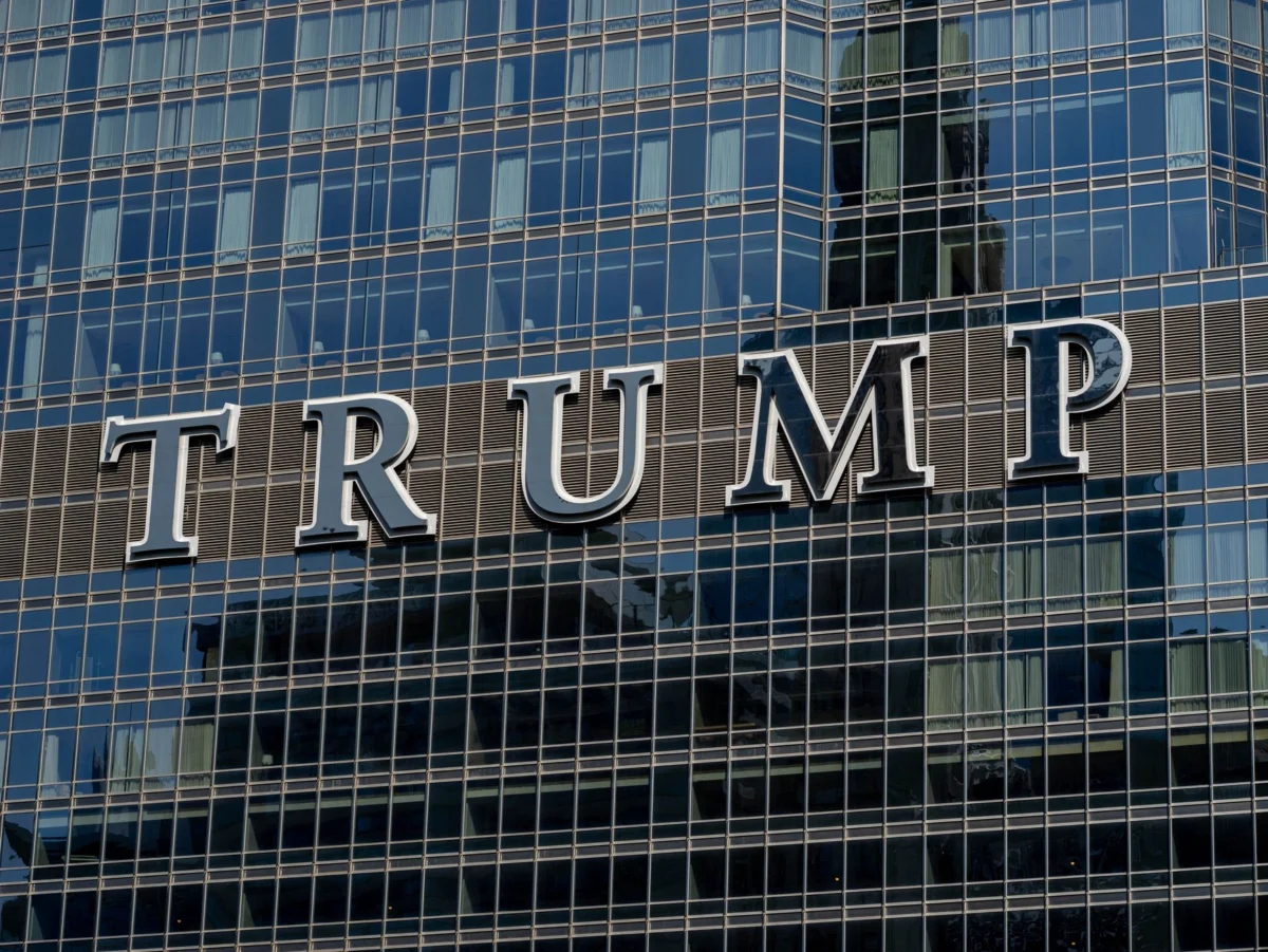 Trump appears on Michael Cohen’s radio show after detente