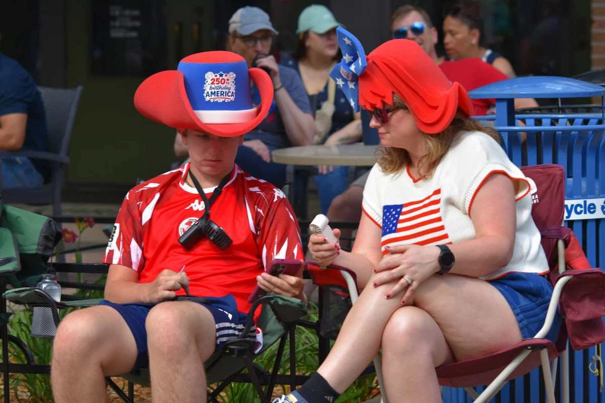 Trump caps US 250th birthday with Washington auto race