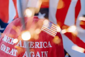 Trump heads West to fundraise for GOP and discuss economy