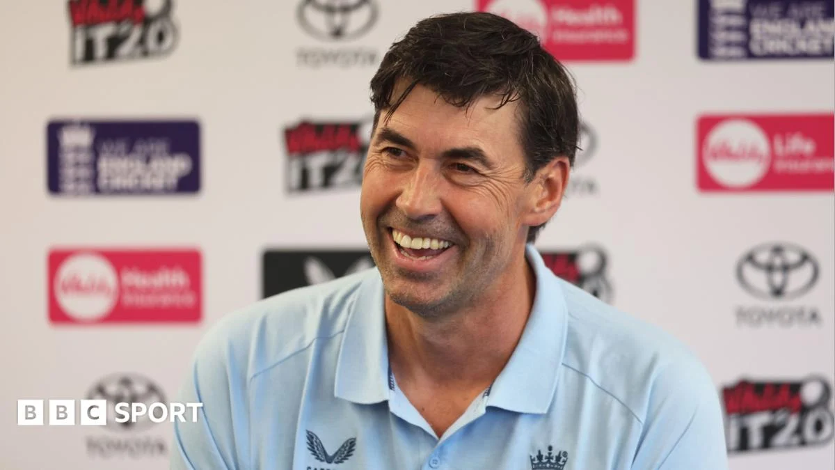 Fleming Prioritizes ‘Beat the Aussies’ as New England Test Coach