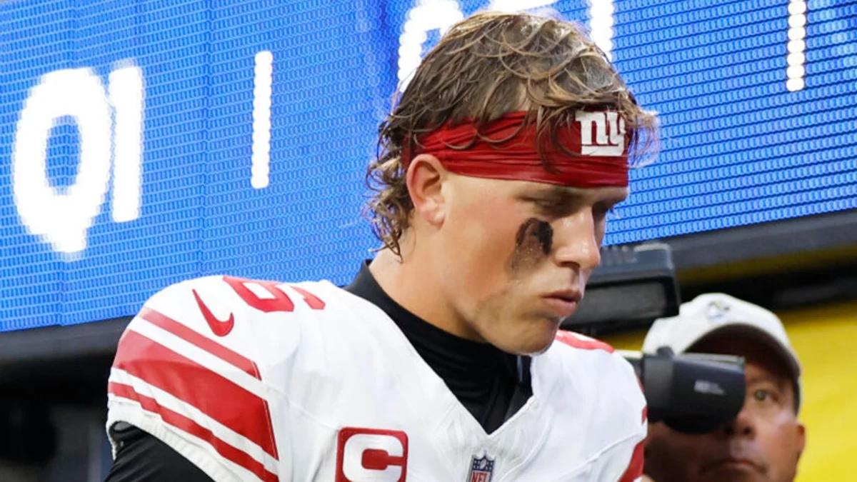 Freak Accidents Threaten NFL Careers of Dart and Daniels