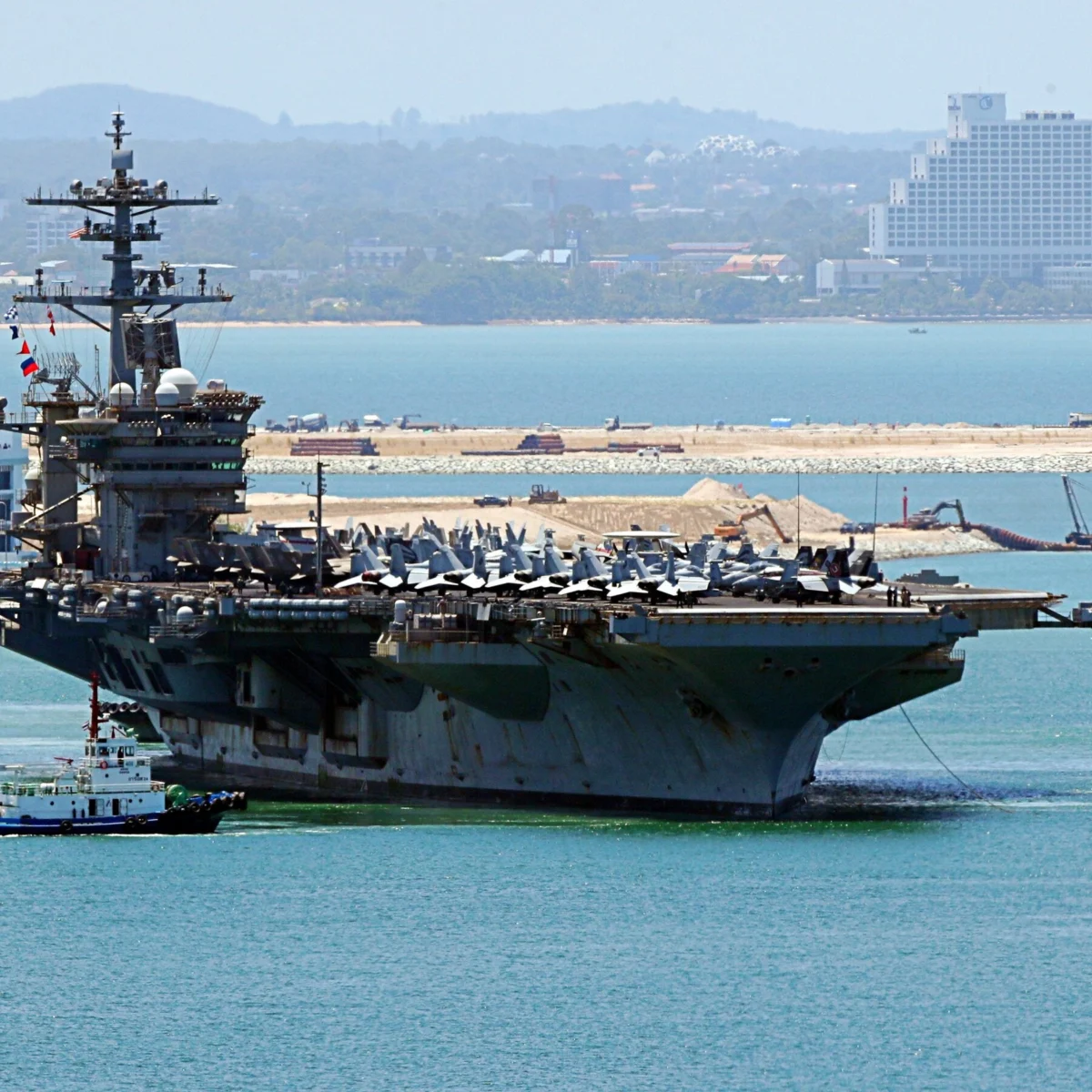 US Navy Reports 8 Sailors Attempted Suicide on USS Lincoln