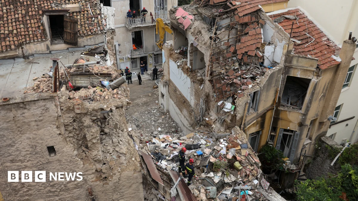 Building near Athens Acropolis explodes, killing at least two