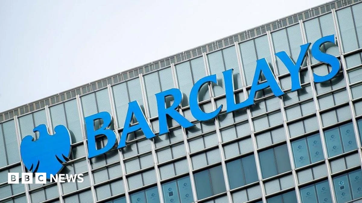 Barclays Workers Seek Payment to Return to Office