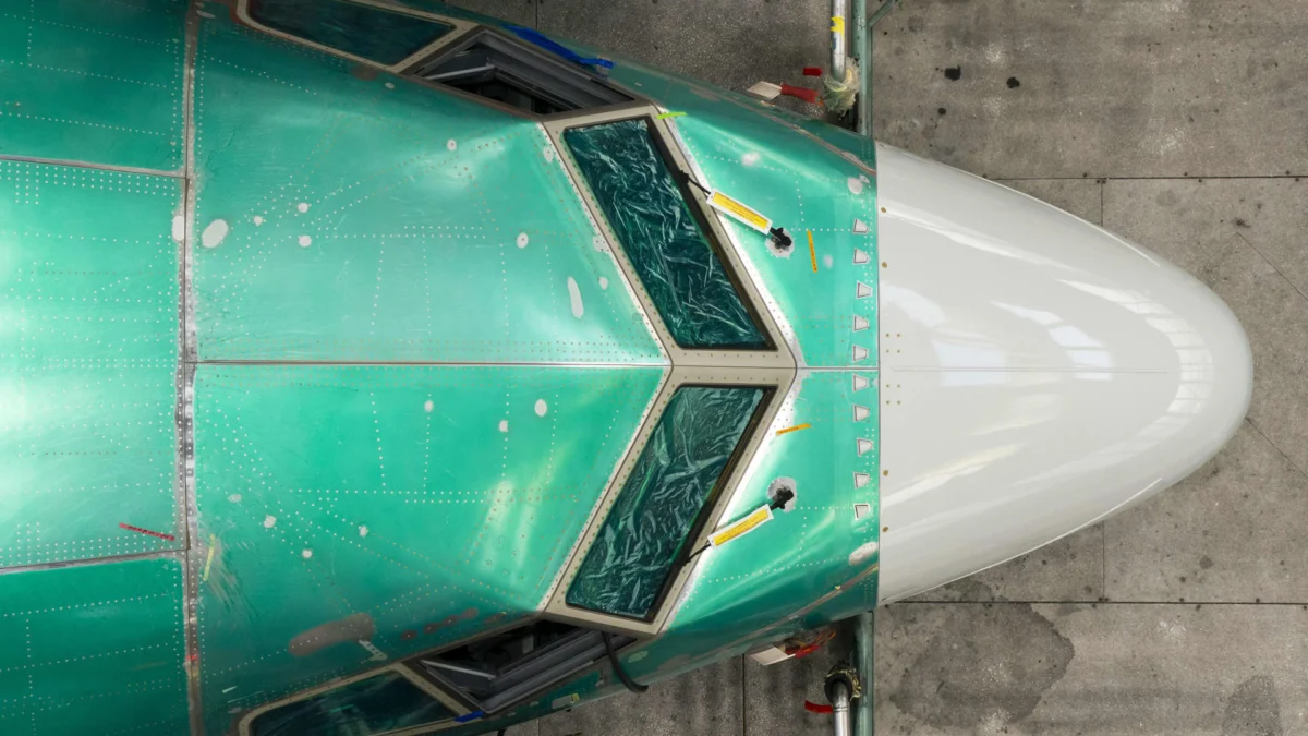 Boeing flags 737 Max software glitch affecting approach functions