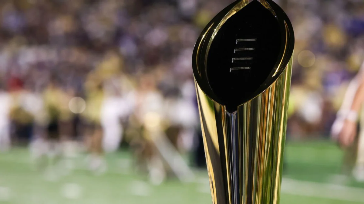 CFP supports barring NFL players from returning to college football