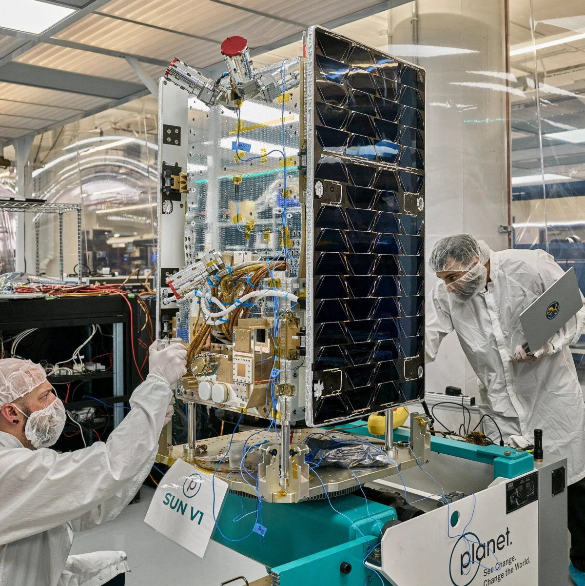 Google Plans AI-Running Satellite as First Step Toward Space Data Centers