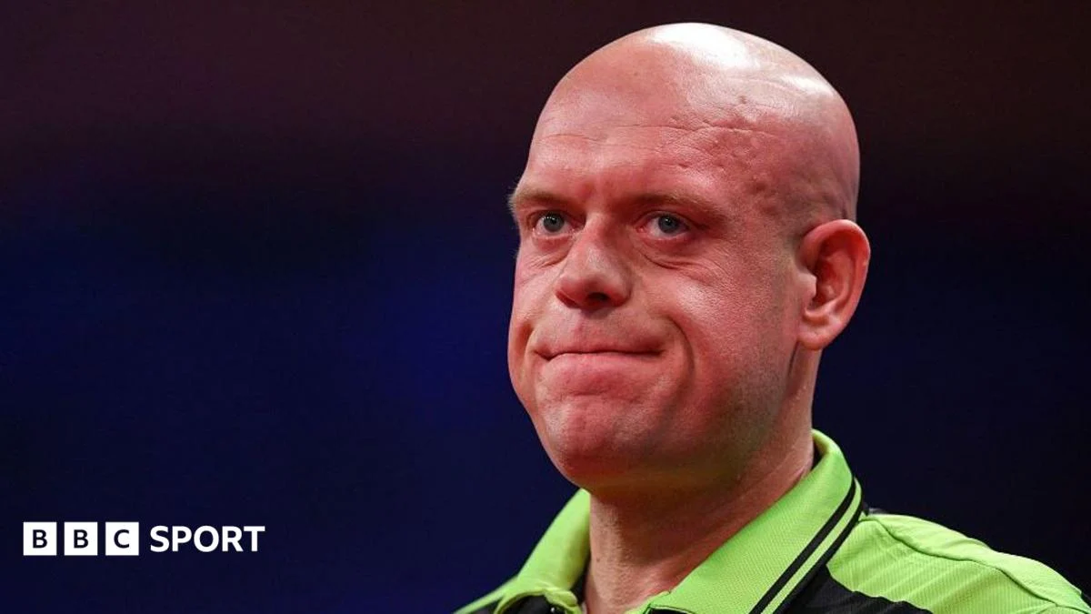 Van Gerwen Loses First-Round Match to Gurney at World Series Finals