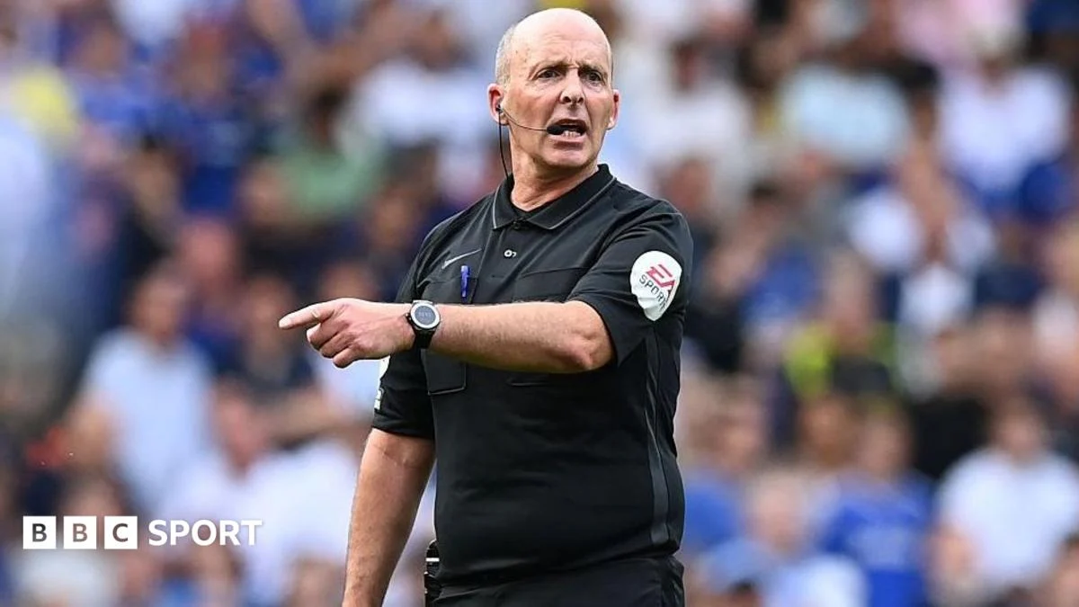 Mike Dean Claims He Always Applied Laws Amid Mini-Games Accusations