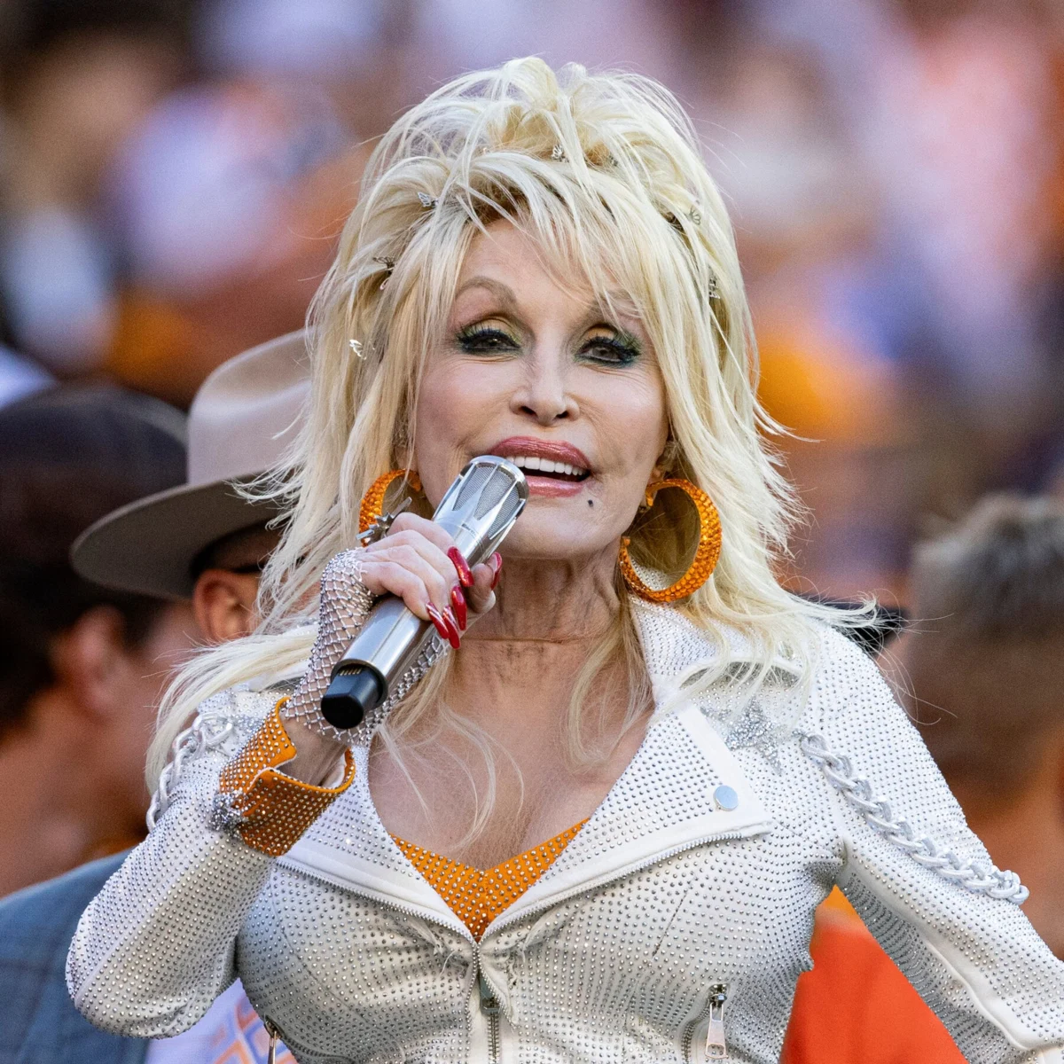 Dolly Parton Estate Faces Turmoil Over Extortion Claims