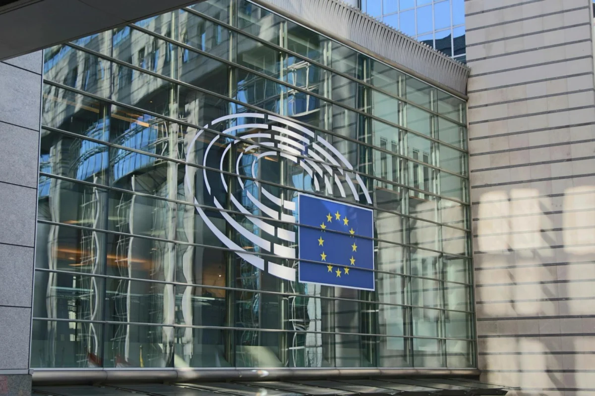 ECB Plans to Buy Tokenized Bonds with Its Own Funds