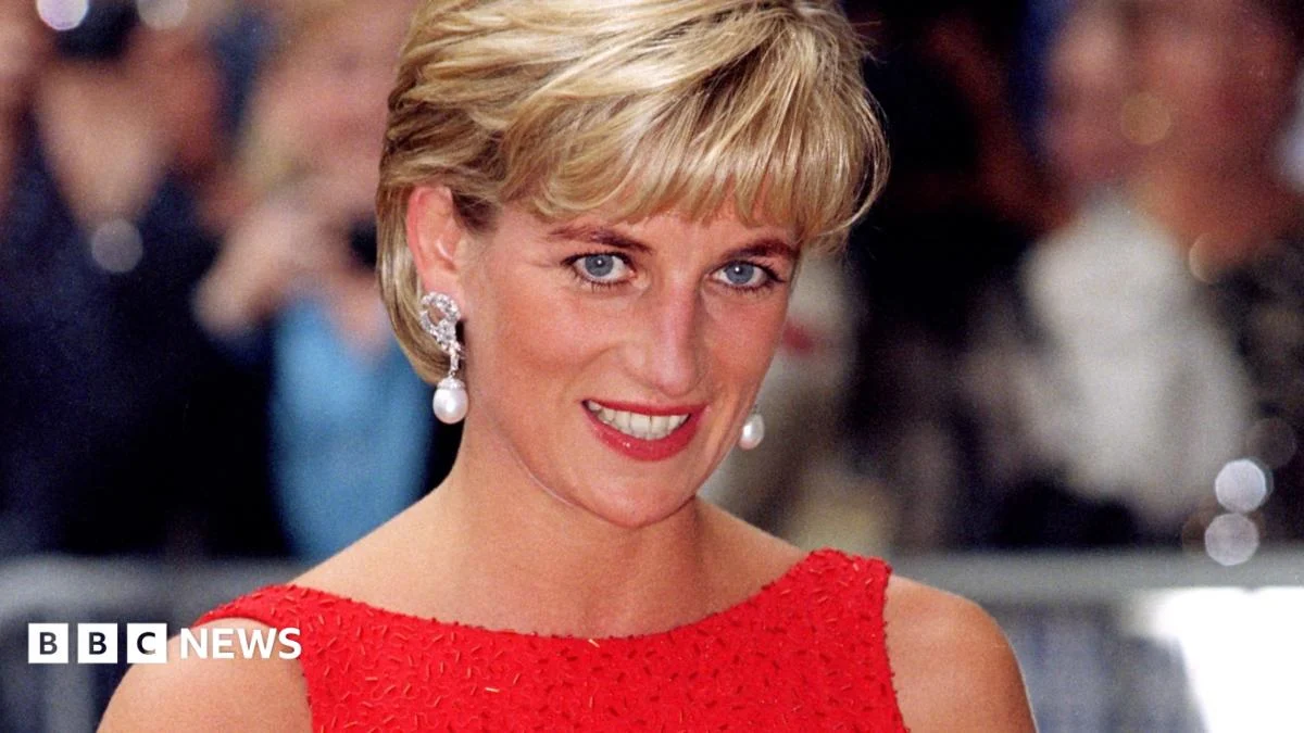 Earl Spencer’s Diana Book Reopens Royal Family Wounds