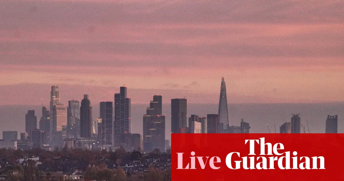 UK GDP Growth Revised Up to 0.5% in Q2, Tops G7