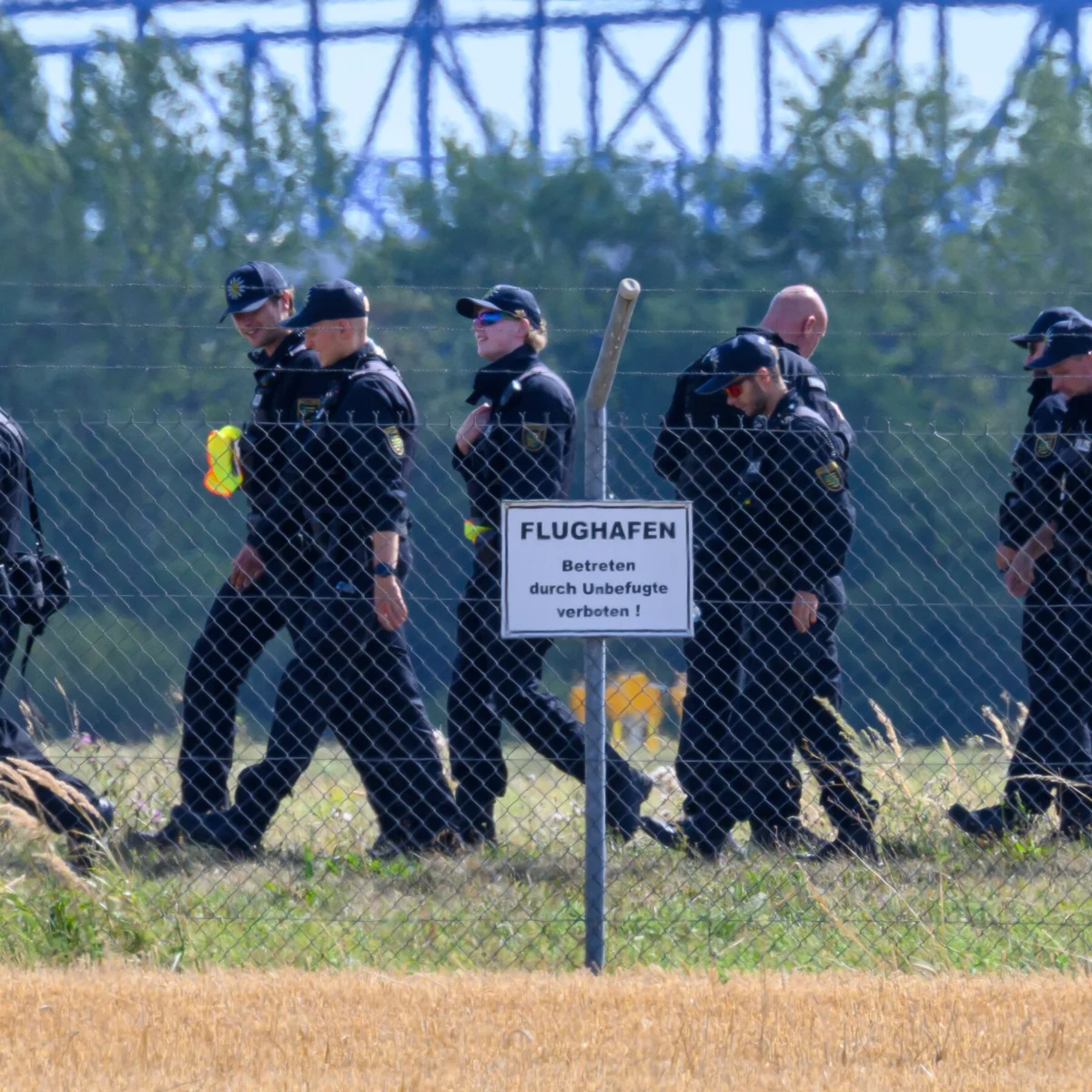 Europe Warns of Russian Hybrid Attacks but Struggles to Respond