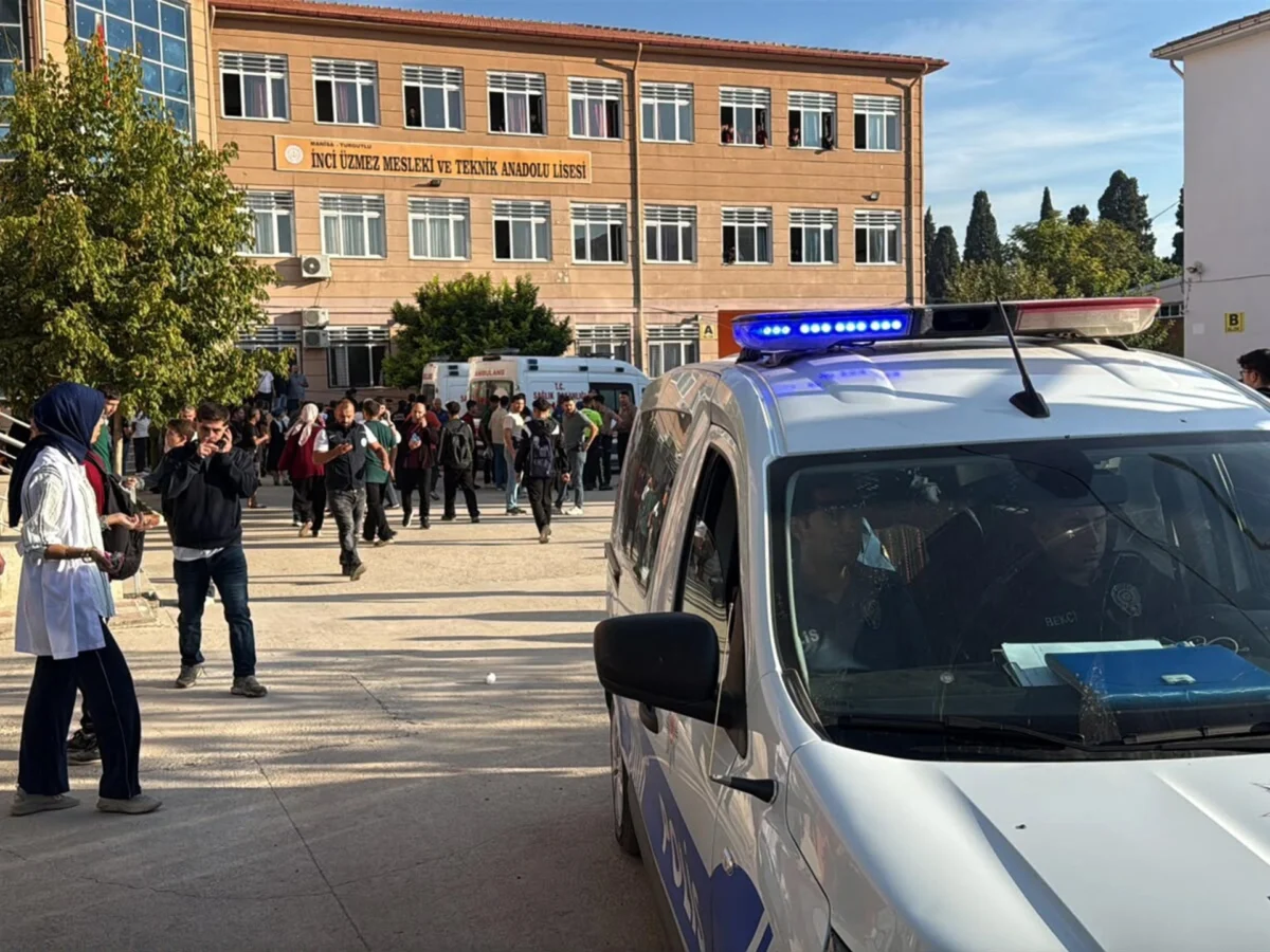 Gunman wounds eight near western Türkiye high school as suspect arrested
